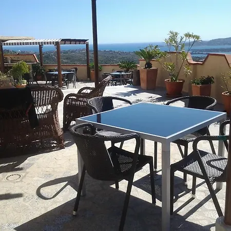 Alojamento de Acomodação e Pequeno-almoço La Fonte Dell'ulivo 3 La Maddalena (Sassari)
