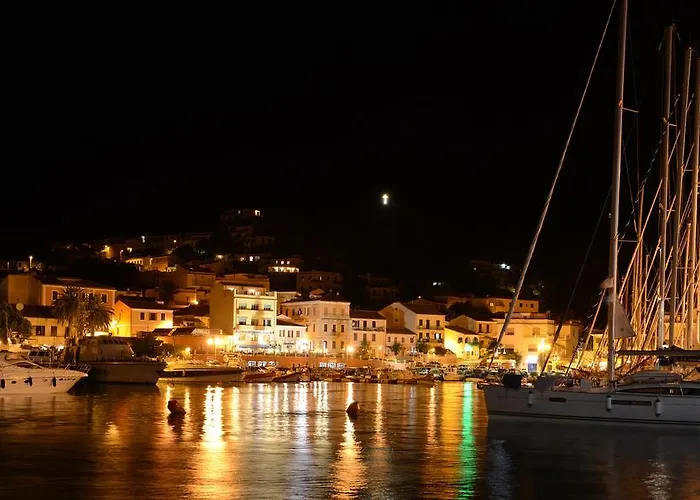 La Fonte Dell'ulivo 3 Oda ve Kahvaltı 4*